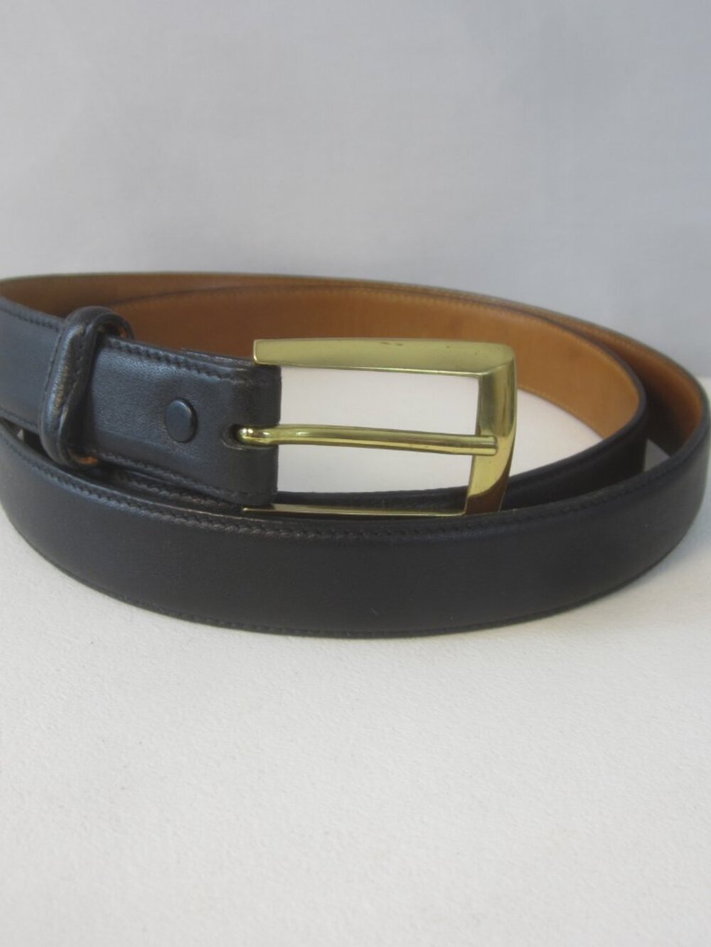 Trafalgar Dress Belt Men 42 Black Glove Leather Leather Made USA Classic 40 - 44